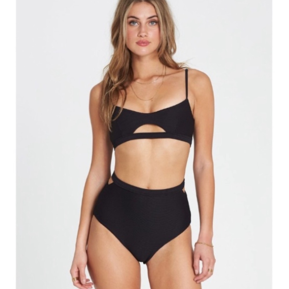 🔥🔥BILLABONG - TANLINES RETRO BIKINI SET🔥🔥 - Picture 3 of 7